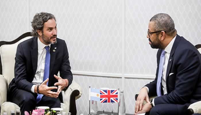 Malvinas: Cafiero se reunió con su par británico y propone reiniciar discusión sobre la soberanía en la ONU